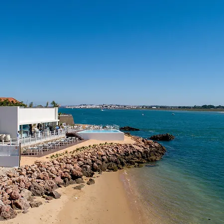 Grand House - Relais & Chateaux 5*