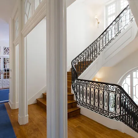 Grand House - Relais & Chateaux Вила-Реал-ди-Санту-Антониу