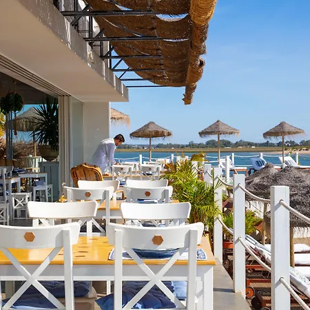 Grand House - Relais & Chateaux 5*