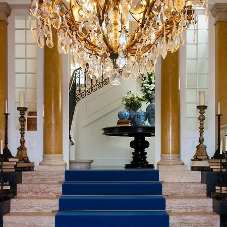 Grand House - Relais & Chateaux 5*