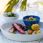 Grand House - Relais & Chateaux Отель Вила-Реал-ди-Санту-Антониу
